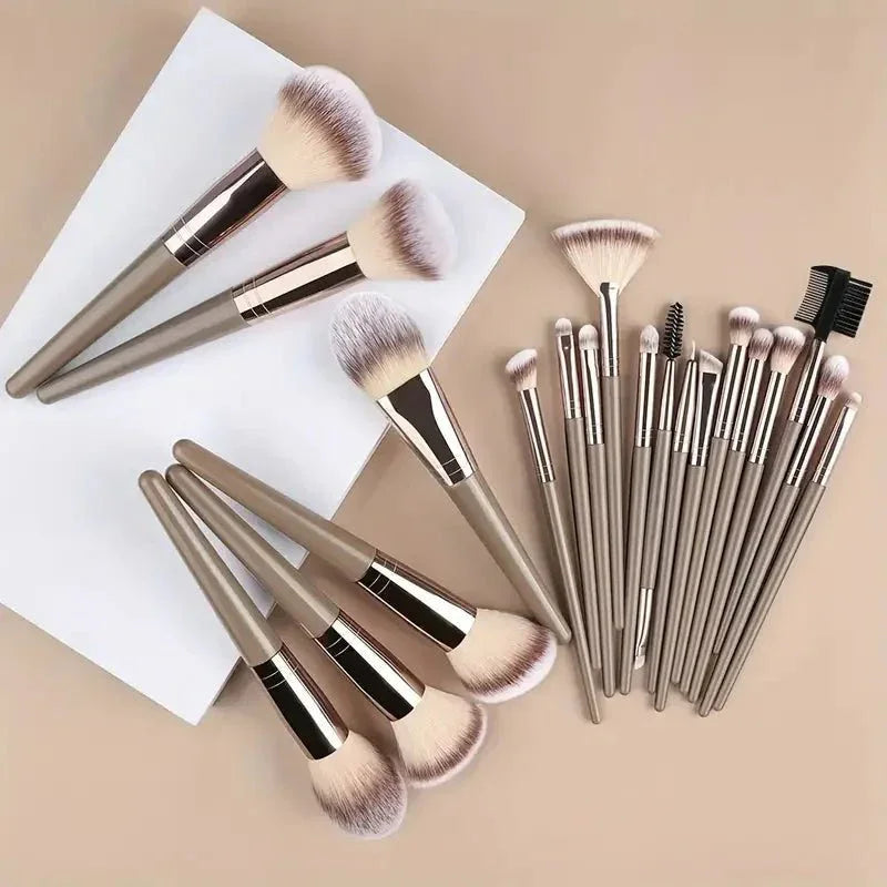 Professional Makeup Brush Set | 3 - 20Pcs Fluffy Brushes for Eyeshadow, Foundation & Blending - Cindorium