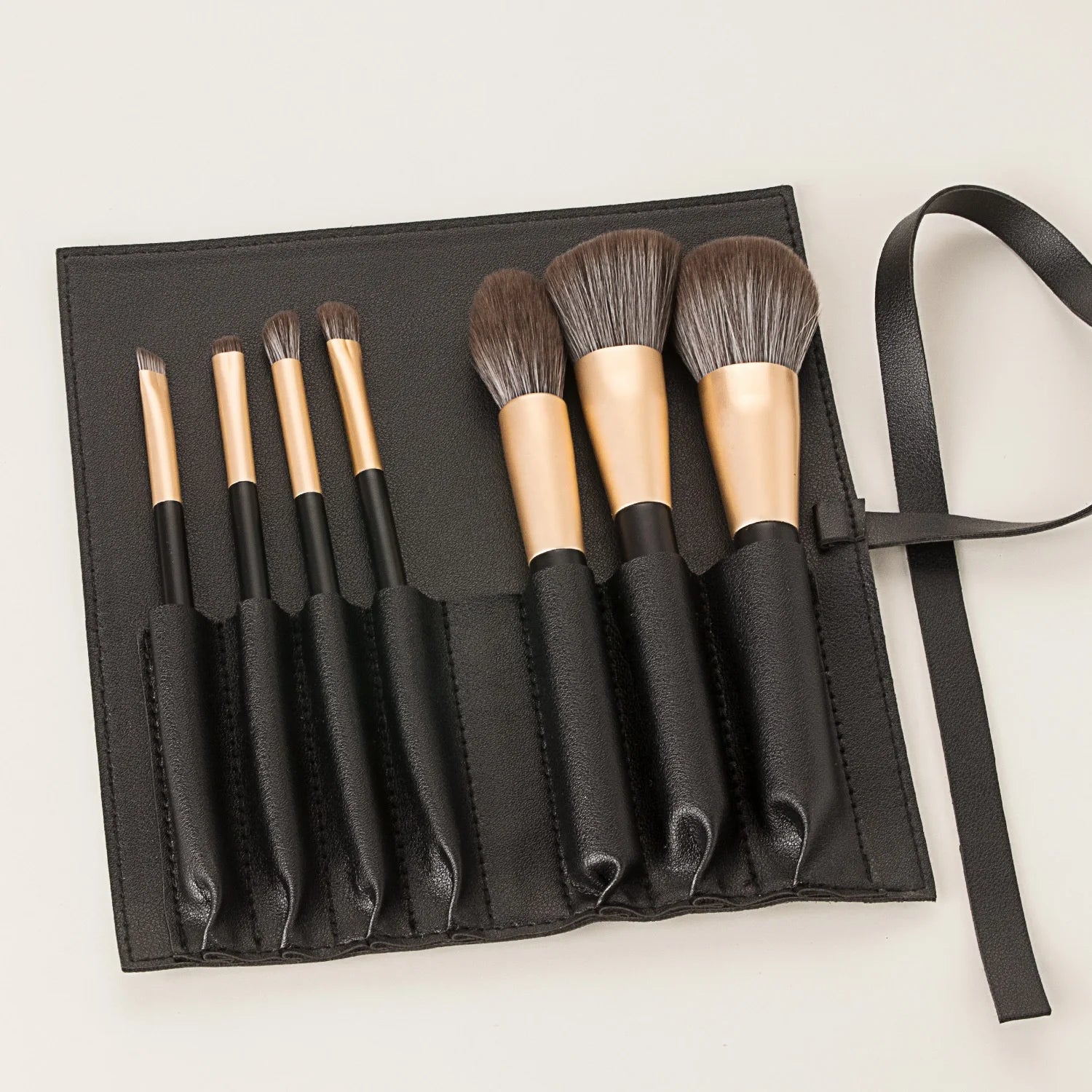 Wholesale Customized Logo Professional Makeup Brush Set Synthetic Vegan 9pcs Makeup Brushes with PU Case  Cindorium
